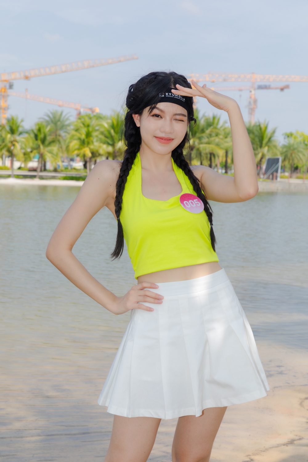 Thí sinh Hoa hậu Việt Nam mặc váy ngắn tập thể thao, đạt kỷ lục plank 7 phút - 5