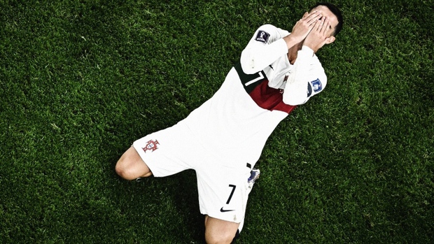 Ronaldo rơi nước mắt rời World Cup: Đoạn kết buồn cho sự nghiệp đỉnh cao - Ảnh 3.