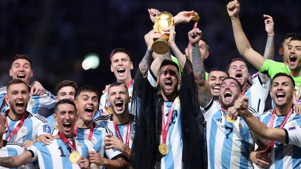 7 khoảnh khắc đáng nhớ nhất World Cup 2022: Từ cơn “địa chấn” không tưởng đến những hình ảnh đi vào lịch sử thế giới bóng đá - Ảnh 8.