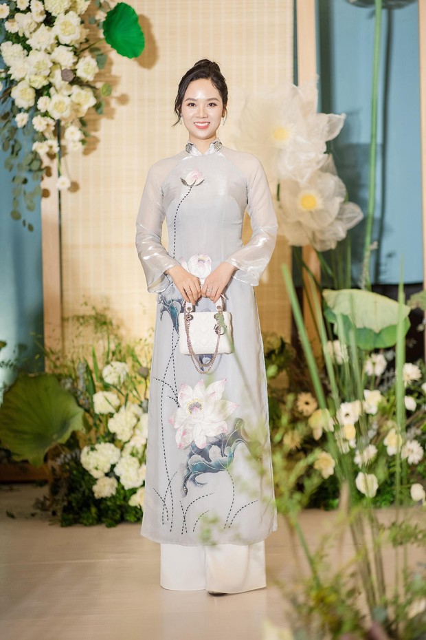6 Hoa hậu Việt Nam ở lễ cưới Ngọc Hân - Ảnh 13.