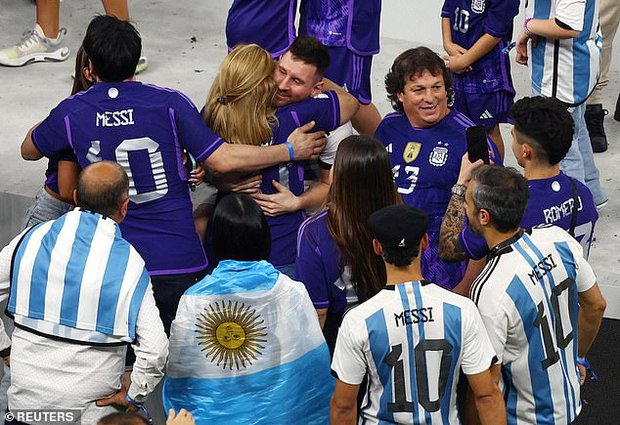 Sự thật về video Messi xúc động ôm chầm lấy mẹ khóc sau khi chiến thắng cúp vàng World Cup - Ảnh 6.