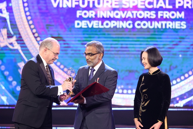 Giải thưởng Khoa học công nghệ lớn nhất hành tinh VinFuture mùa 2 tìm được chủ nhân giải 3 triệu đô đầy xứng đáng! - Ảnh 8.
