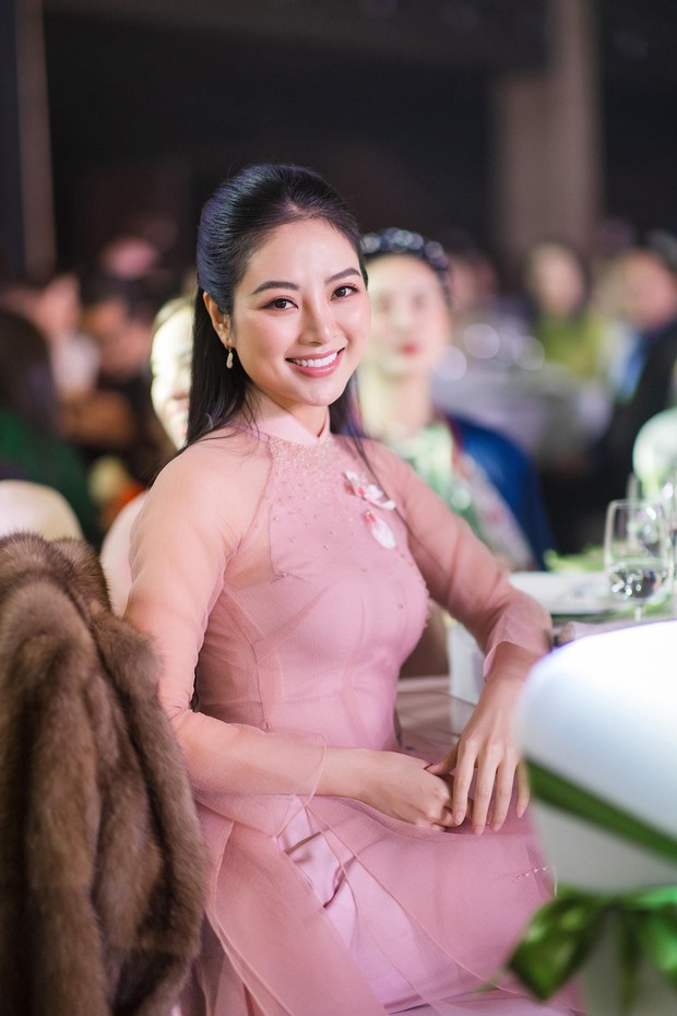 6 Hoa hậu Việt Nam ở lễ cưới Ngọc Hân - Ảnh 23.