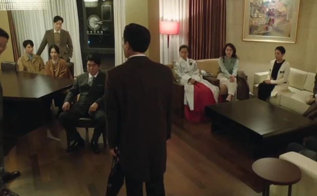 Cậu Út Nhà Tài Phiệt tập 11 phá mọi kỷ lục về tỷ suất người xem: Song Joong Ki thoát chết, chủ tịch phát điên - Ảnh 4.