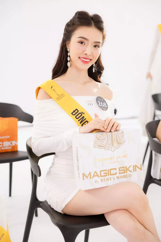 Vừa qua, thương hiệu mỹ phẩm Magic Skin By Ruby’s World đã chính thức công bố Á hậu 1 Miss Grand Vietn